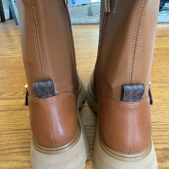 Michael Kors Brown Over the Knee Boots. NIB - Picture 9 of 11